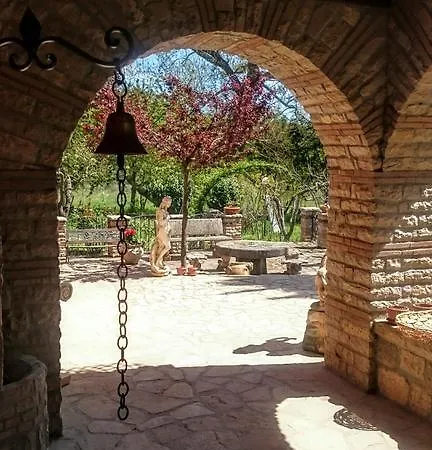 Damiani Nocleg ze śniadaniem Brindisi di Montagna