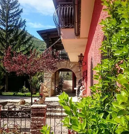 Damiani Brindisi Montagna